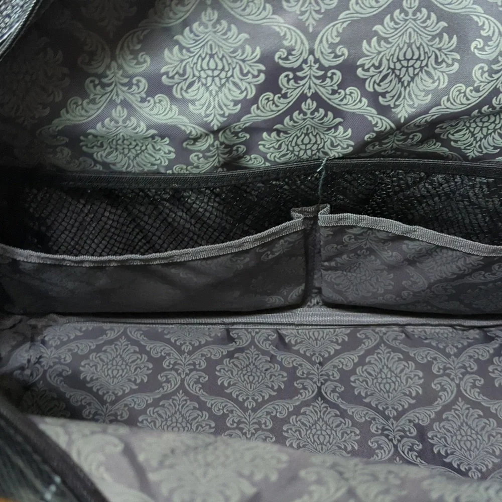 Mary Kay Black and Cream Makeup Consultant Bag NWOT